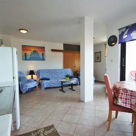 Apartment Blazevic Cimizin Porec