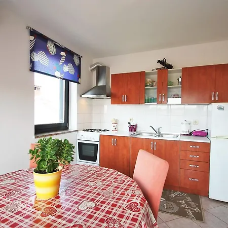 Apartment Blazevic Cimizin *